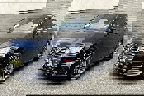 Used 2018 Audi A4 2.0T Premium Plus w/ Premium Plus Package image 12