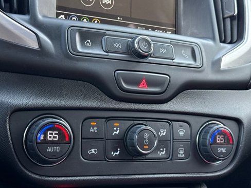Certified 2018 GMC Terrain SLE w/ Driver Convenience Package image 28
