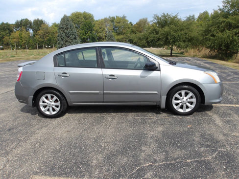 Used 2012 Nissan Sentra 2.0 SL w/ Navigation Pkg image 2