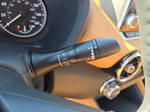 New 2025 Nissan Sentra SV w/ SV Premium Package image 31