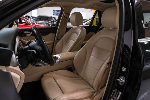 Used 2017 Mercedes-Benz GLC 300 w/ Premium 1 Package image 28