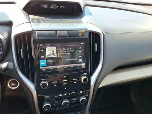 Used 2019 Subaru Ascent Premium image 16