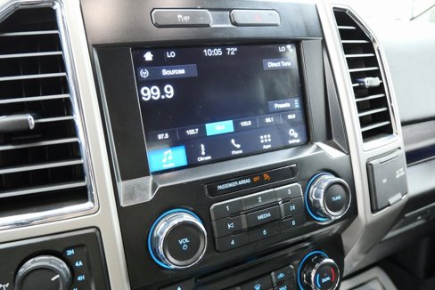 Used 2017 Ford F150 Lariat image 31