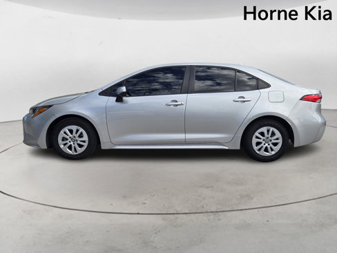 Used 2022 Toyota Corolla LE image 6