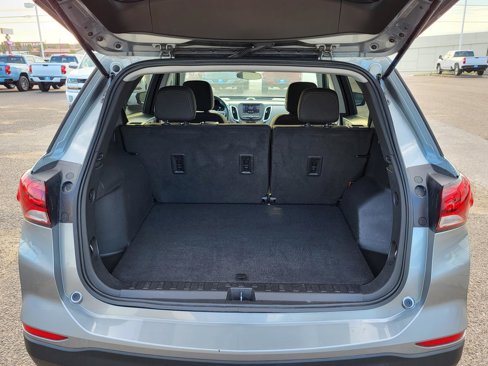 Used 2023 Chevrolet Equinox LT image 12