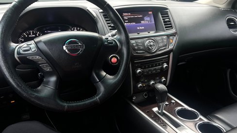 Used 2013 Nissan Pathfinder Platinum w/ Platinum Premium Pkg image 31