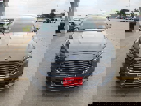 Used 2014 Ford Fusion SE image 13