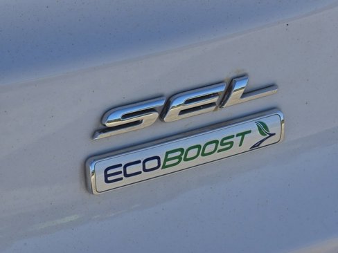Used 2019 Ford Fusion SEL image 13