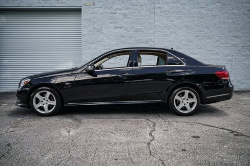 Used 2014 Mercedes-Benz E 350 4MATIC Sedan image 9