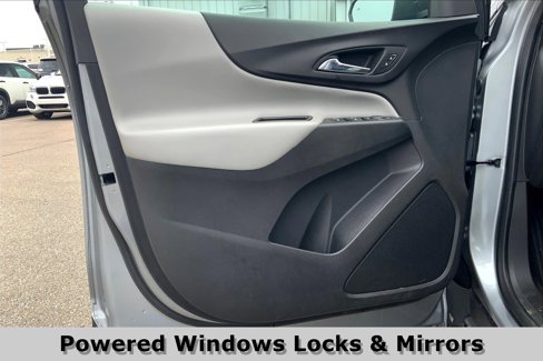 Used 2023 Chevrolet Equinox LS w/ LS Convenience Package image 24