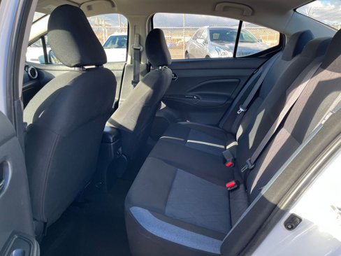 Used 2023 Nissan Versa SV image 23