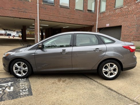 Used 2014 Ford Focus SE image 7