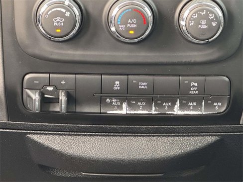 Used 2017 RAM 3500 Tradesman image 5