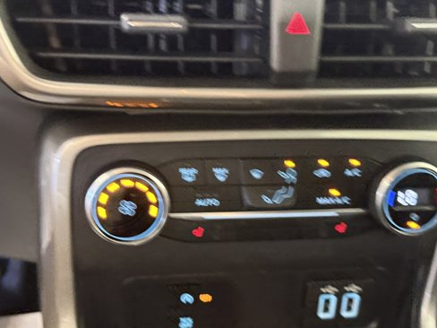 Certified 2018 Ford EcoSport SE image 22