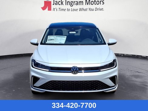New 2025 Volkswagen Jetta SE image 8