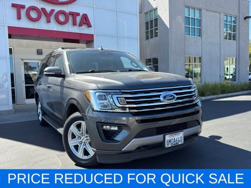 Used 2019 Ford Expedition XLT w/ Equipment Group 202A image 2