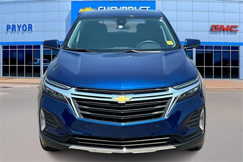 Used 2023 Chevrolet Equinox LT image 2
