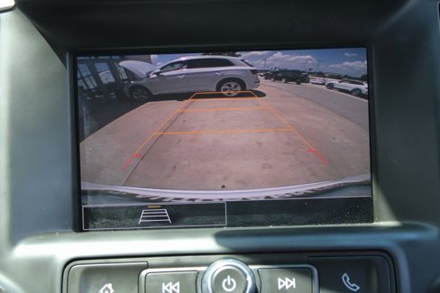 Used 2023 GMC Terrain SLE w/ Driver Convenience Package image 17