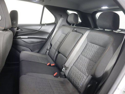Used 2022 Chevrolet Equinox LT image 31
