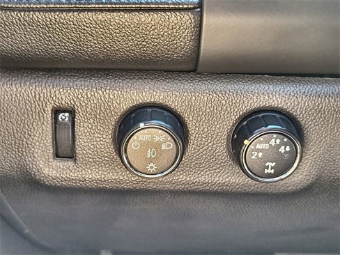 Certified 2016 GMC Canyon SLT image 17