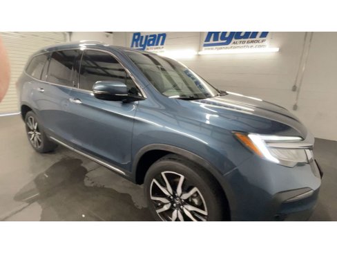 Used 2021 Honda Pilot Touring image 2