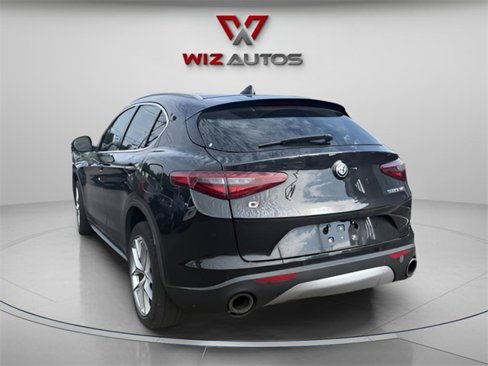 Used 2018 Alfa Romeo Stelvio Ti image 7