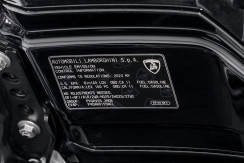 Used 2023 Lamborghini Huracan EVO image 62