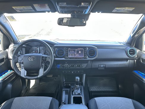 Used 2020 Toyota Tacoma TRD Off-Road image 28
