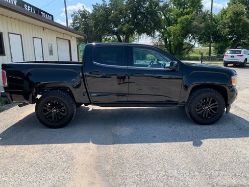Used 2018 GMC Canyon SLE w/ SLE Convenience Package image 1