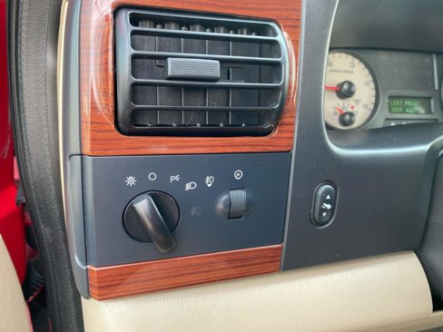 Used 2007 Ford F350 Lariat image 32