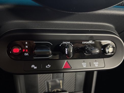 New 2025 MINI Cooper 2-Door Hardtop image 13