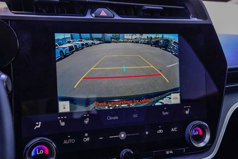 Used 2025 Lexus RZ 300e image 29