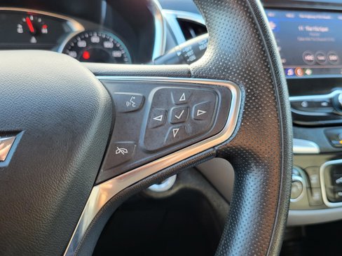 Used 2023 Chevrolet Equinox LT image 23
