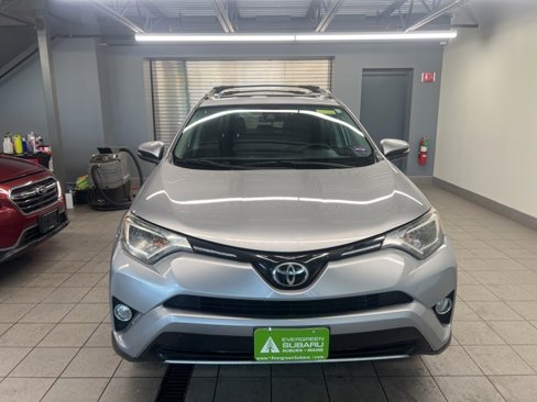 Used 2017 Toyota RAV4 XLE image 2