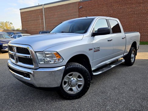 Used 2017 RAM 2500 SLT image 3