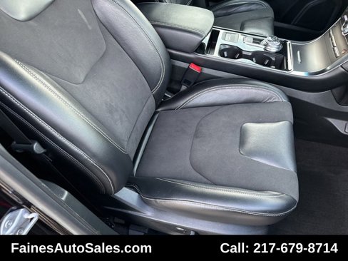 Used 2019 Ford Edge ST image 71