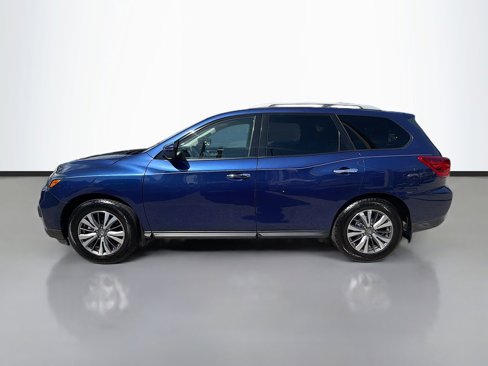 Used 2020 Nissan Pathfinder S image 5