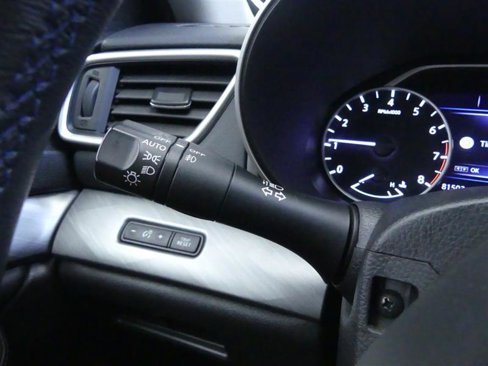 Used 2018 Nissan Maxima 3.5 S image 16