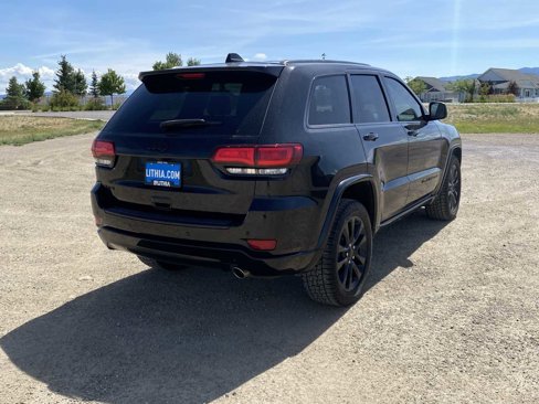 Certified 2018 Jeep Grand Cherokee Altitude image 12