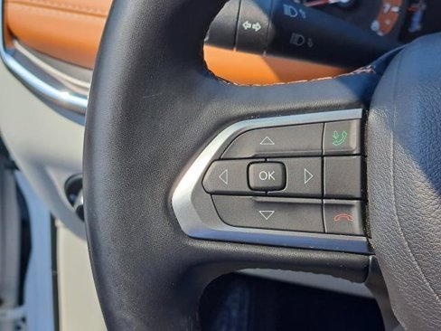 Used 2022 Jeep Compass Limited image 10