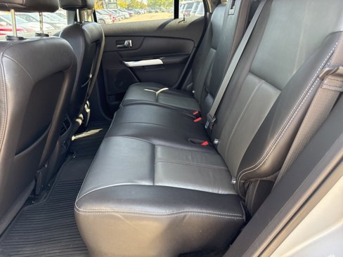 Used 2011 Ford Edge Sport w/ Driver Entry Pkg image 9