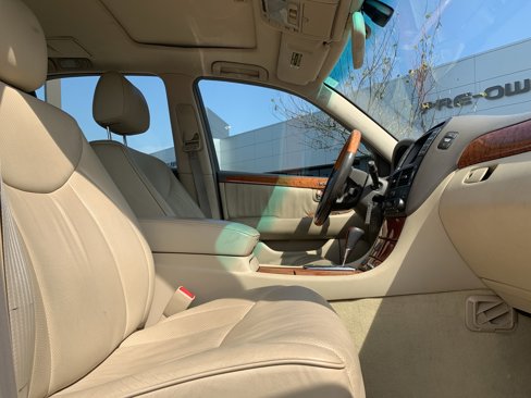 Used 2004 Lexus LS 430 image 35