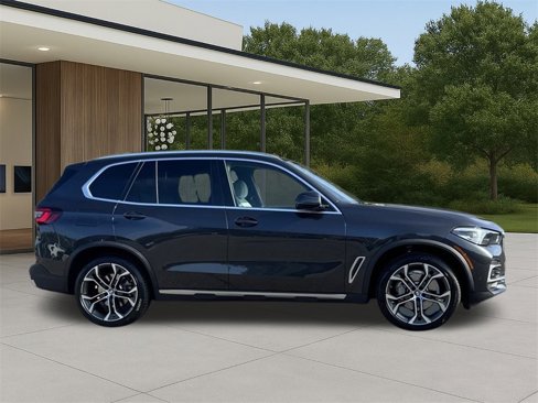 Certified 2023 BMW X5 sDrive40i w/ Parking Assistance Package image 6