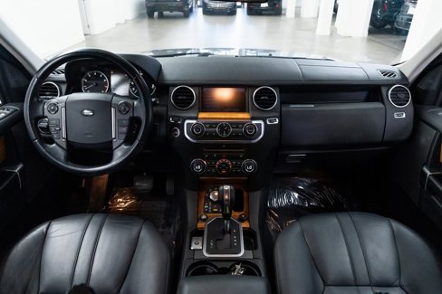 Used 2011 Land Rover LR4 HSE image 9