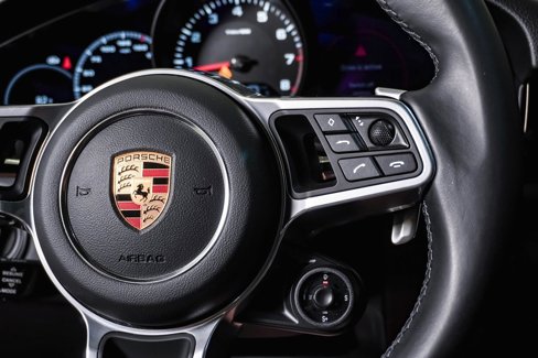 Certified 2022 Porsche Cayenne Coupe image 19