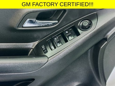 Certified 2022 Chevrolet Trax LT w/ LT Convenience Package image 17