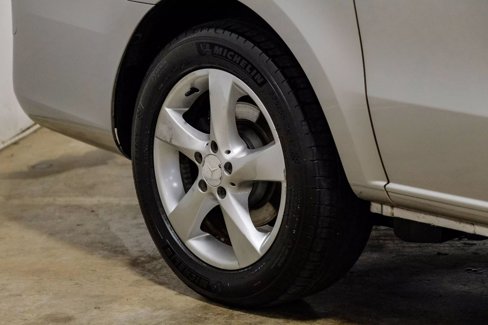 Used 2017 Mercedes-Benz Metris Passenger image 35