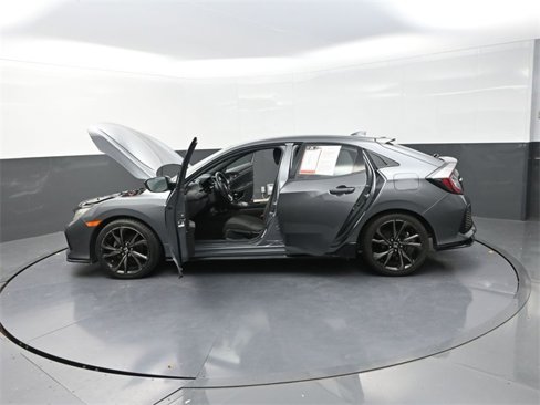 Used 2018 Honda Civic Sport image 38