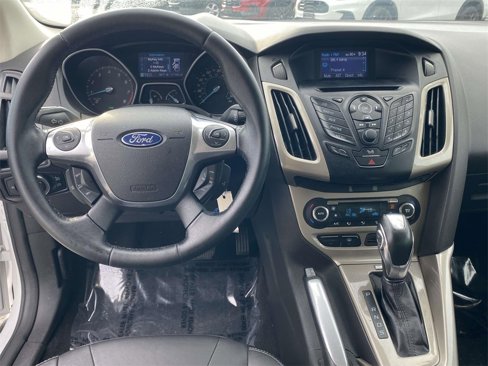 Used 2012 Ford Focus SEL image 9