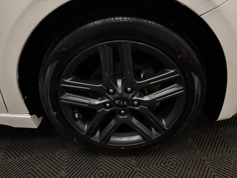 Used 2021 Kia Forte GT-Line image 24